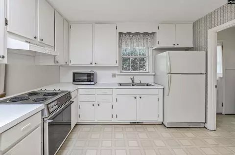 119 Pine Ln, Cayce, SC 29033 photo 7