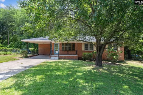 132 Fairlawn Ct, Columbia, SC 29203