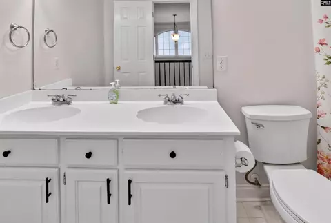 Bath - 26 Sumner St, Elgin, SC 29045 photo 3 of 4