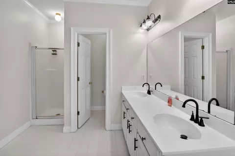 Bath - 26 Sumner St, Elgin, SC 29045 photo 1 of 4