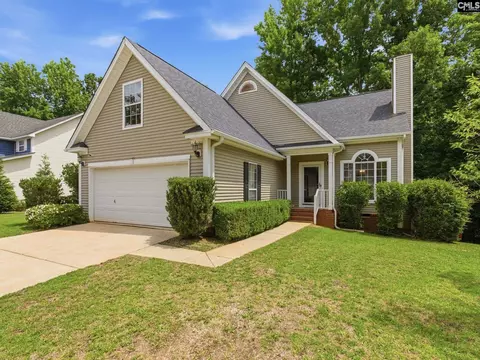 137 Highland Creek Ln, Columbia, SC 29212