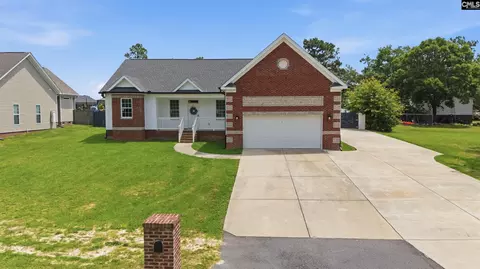 208 Crestwood Arch Way, Lexington, SC 29073