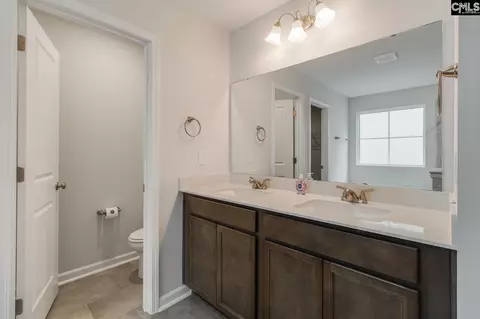 Bath - 6011 Edgemont Ct, Elgin, SC 29045 photo 1 of 5