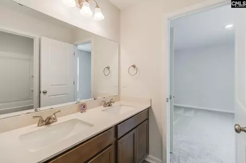 Entry Way - 6011 Edgemont Ct, Elgin, SC 29045 photo 6 of 7