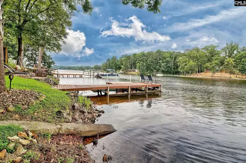 132 Highknoll Ct, Gilbert, SC 29054