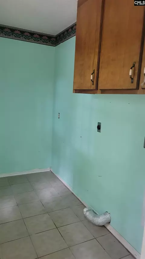 742 Elbert Taylor Rd, Gilbert, SC 29054 photo 4