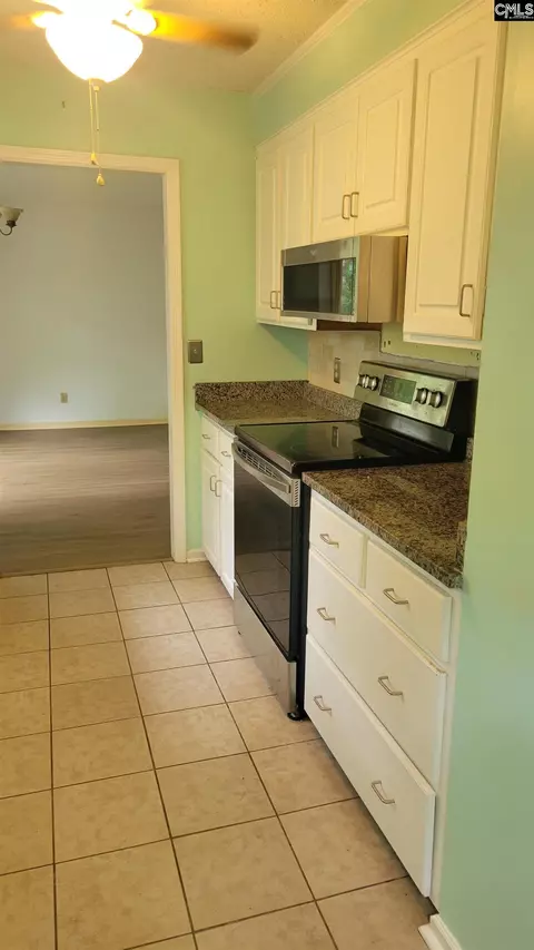 742 Elbert Taylor Rd, Gilbert, SC 29054 photo 5