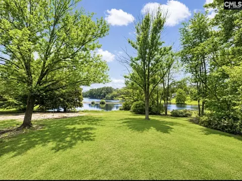1218 Fredericksburg Dr S, Lugoff, SC 29078