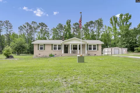 1025 Spring Dr, Lugoff, SC 29078