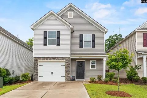 1069 Crescent Moon Loop, Hopkins, SC 29061