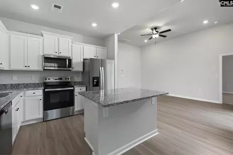 Entry Way - 1872 Wild Rice Rd, Gilbert, SC 29054 photo 2 of 5