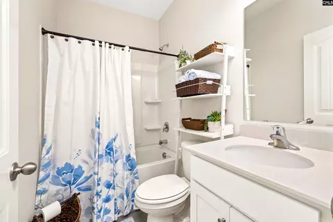 Bath - 310 Conifer St, Sumter, SC 29154 photo 2 of 3