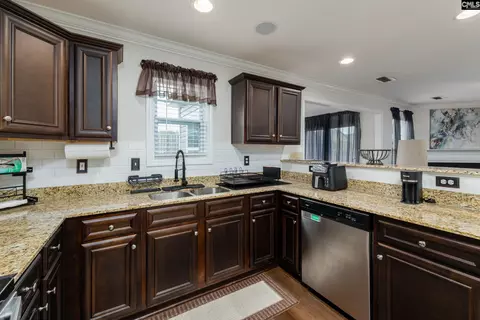 Kitchen - 80 Texas Black Way, Elgin, SC 29045 photo 2 of 2