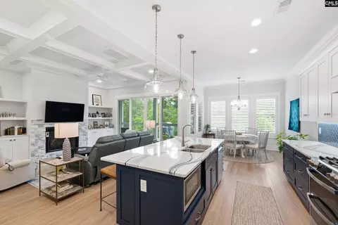Kitchen - 32 Shoreview Dr, Prosperity, SC 29127 photo 5 of 5