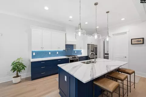 Kitchen - 32 Shoreview Dr, Prosperity, SC 29127 photo 2 of 5