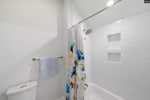 Bath - 32 Shoreview Dr, Prosperity, SC 29127 photo 6 of 6