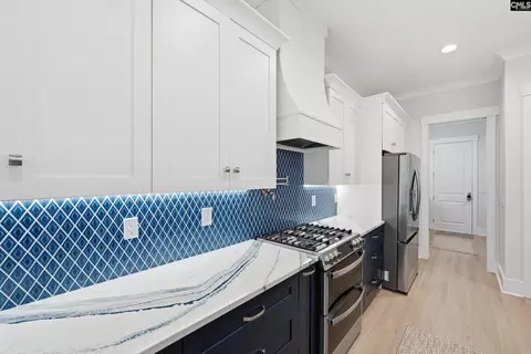 Kitchen - 32 Shoreview Dr, Prosperity, SC 29127 photo 3 of 5