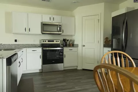 Kitchen - 1207 Rushmore Loop, Florence, SC 29506 photo 1 of 1