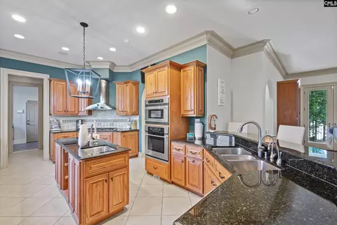 Kitchen - 165 Summer Breeze, Leesville, SC 29070 photo 2 of 10