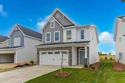636 Thunder Gulch Ave, Lexington, SC 29073