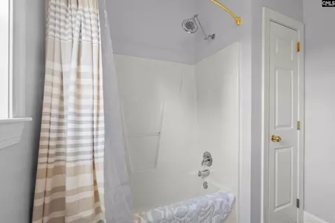 Bath - 321 Windy Rd, Gilbert, SC 29054 photo 5 of 10