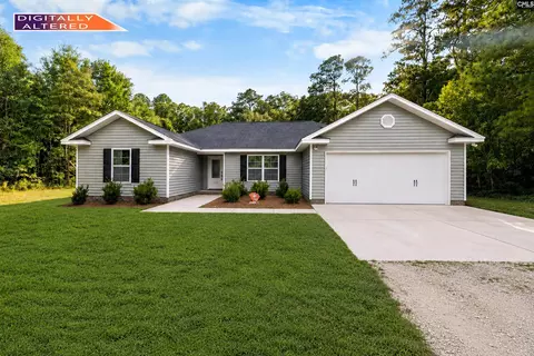 4880 Mclaurin Rd, Wedgefield, SC 29168