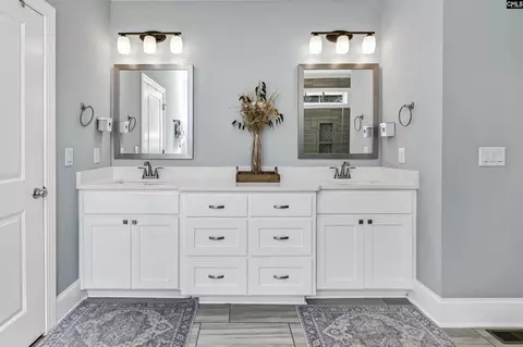 Bath - 331 E Arrowleaf Ln, Elgin, SC 29045 photo 8 of 15