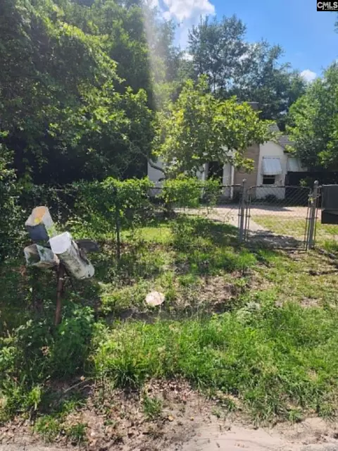 213 Ferrell Dr, Columbia, SC 29204