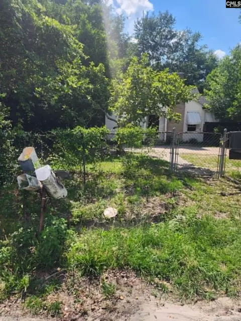 213 Ferrell Dr, Columbia, SC 29204