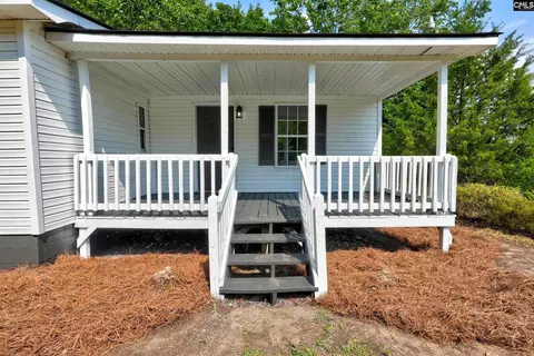 1123 Highway 1 N, Cassatt, SC 29032