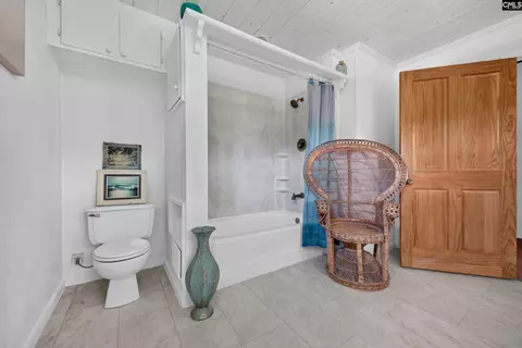 Bath - 1611 Dixired Rd, Leesville, SC 29070 photo 3 of 5
