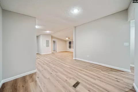255 Tullah Dr, Sumter, SC 29153 photo 8