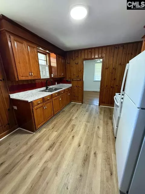 Kitchen - 6 Emily Dr, Sumter, SC 29150 photo 1 of 3