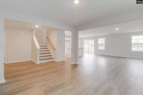 Living - 6018 Edgemont Ct, Elgin, SC 29045 photo 2 of 6