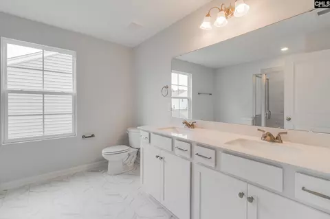 Bath - 6018 Edgemont Ct, Elgin, SC 29045 photo 1 of 3