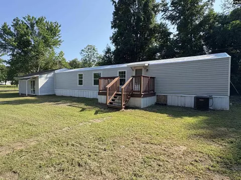117 Jay St, Hopkins, SC 29061