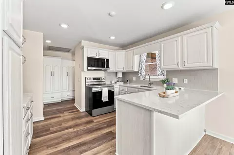 Kitchen - 447 Edgewater Dr, Prosperity, SC 29127 photo 3 of 3