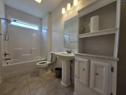 Bath - 736 Millpoint Way, Elgin, SC 29045 photo 1 of 4