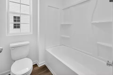 Bath - 790 Ben Gunn Run, Gilbert, SC 29054 photo 1 of 3
