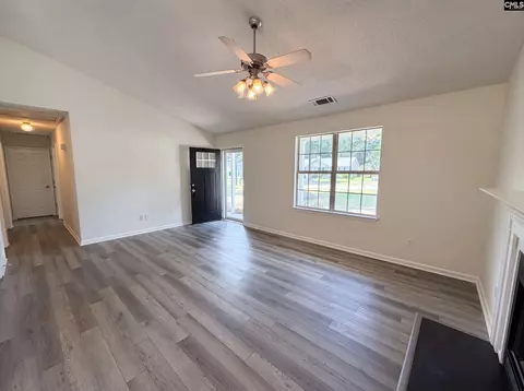600 Railgate Loop, Lugoff, SC 29078 photo 3