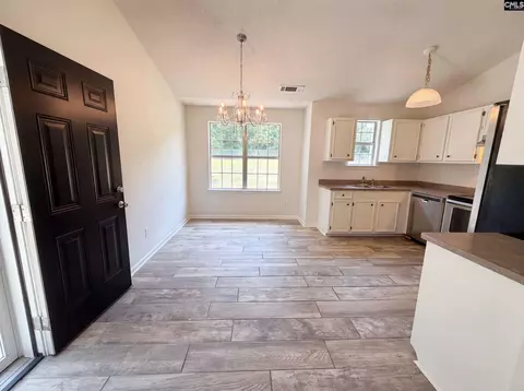 600 Railgate Loop, Lugoff, SC 29078 photo 6