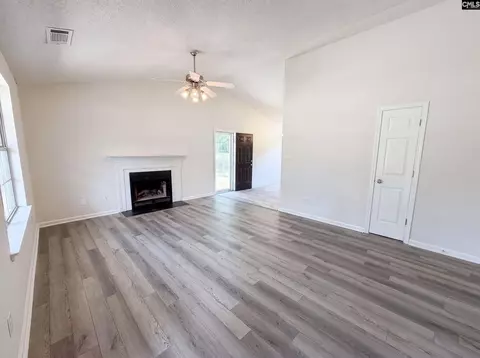 600 Railgate Loop, Lugoff, SC 29078 photo 9