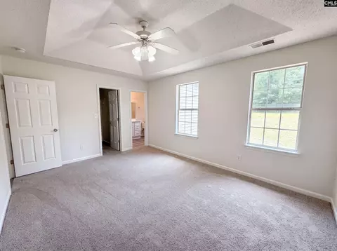 600 Railgate Loop, Lugoff, SC 29078 photo 4