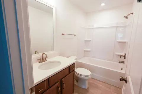Bath - 3350 Rustic Dr, Sumter, SC 29150 photo 5 of 5