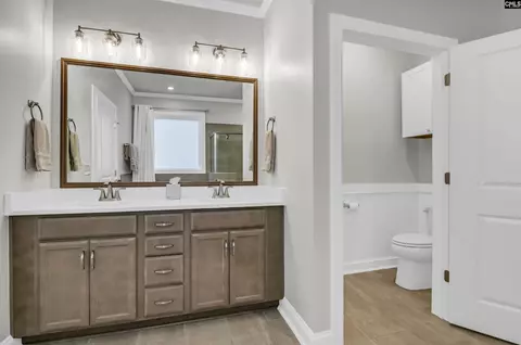 Bath - 3350 Rustic Dr, Sumter, SC 29150 photo 6 of 8