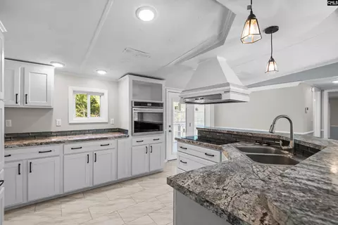 573 Canasta Dr, Gilbert, SC 29054 photo 8