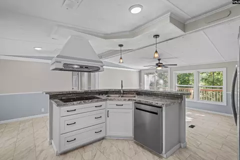 573 Canasta Dr, Gilbert, SC 29054 photo 9