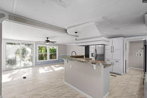 573 Canasta Dr, Gilbert, SC 29054 photo 7