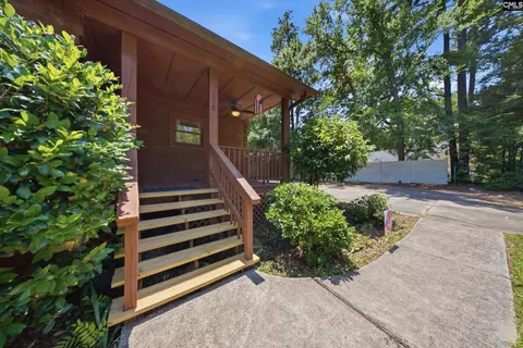 105 Bauknight Rd, Irmo, SC 29063