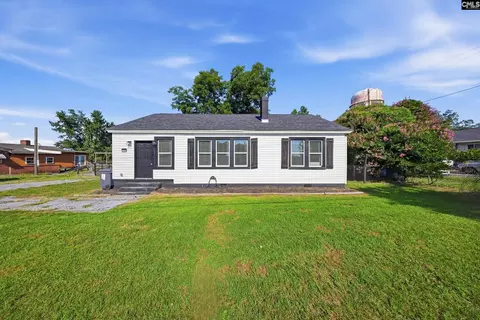 4009 College St, Newberry, SC 29108